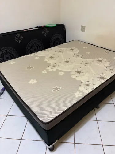 Cama casal box