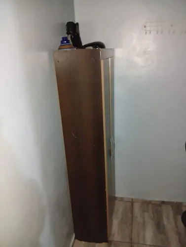 Vendo mobília de casa completa tem 3 meses de uso estou vendendo porque vou embora 