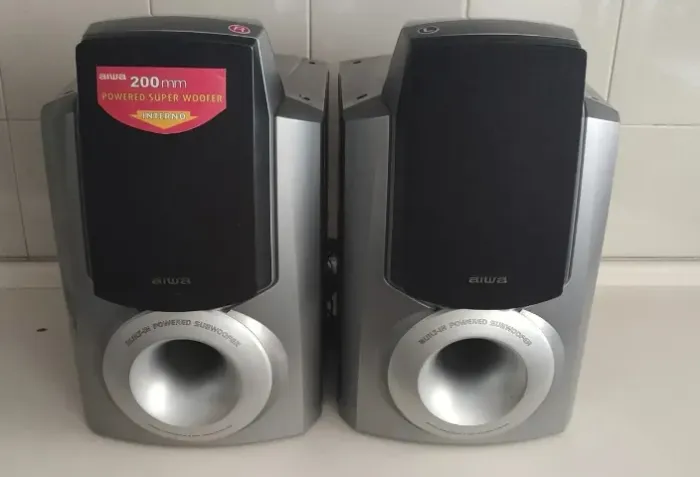 Caixas De Som Aiwa F959