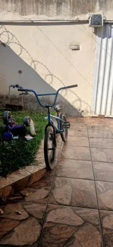 Bicicleta PRO X BmX cor azul metálico