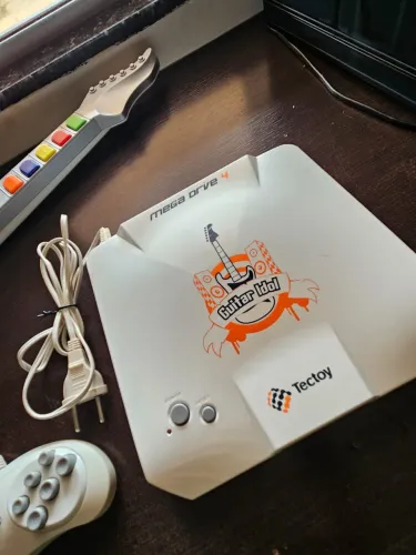 MegaDrive 4 Guitar Idol