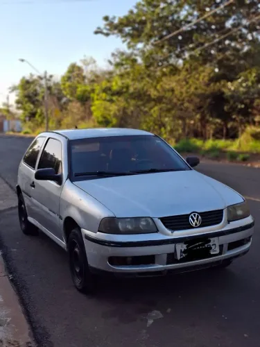 Volkswagen Gol 1.0 Plus 8V 2P (álcool) 2004