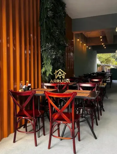 Restaurante Mineirim Comida e Bar  Passa-se Ponto Comercial em Excelente Localização