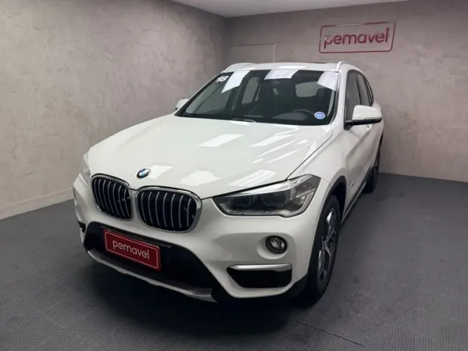 BMW X1 Sdrive 20I X-line 2.0 TB Active Flex 2018