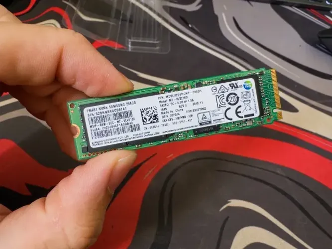 SSD NVMe Samsung PM951 256GB M.2 PCIe