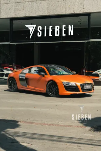 Audi R8 5.2 V10 Quattro R-tronic/s-tronic 2012