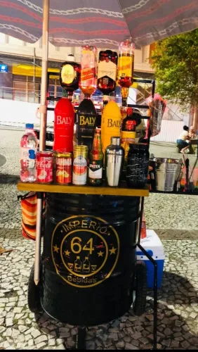 CARRINHO DE DRINKS