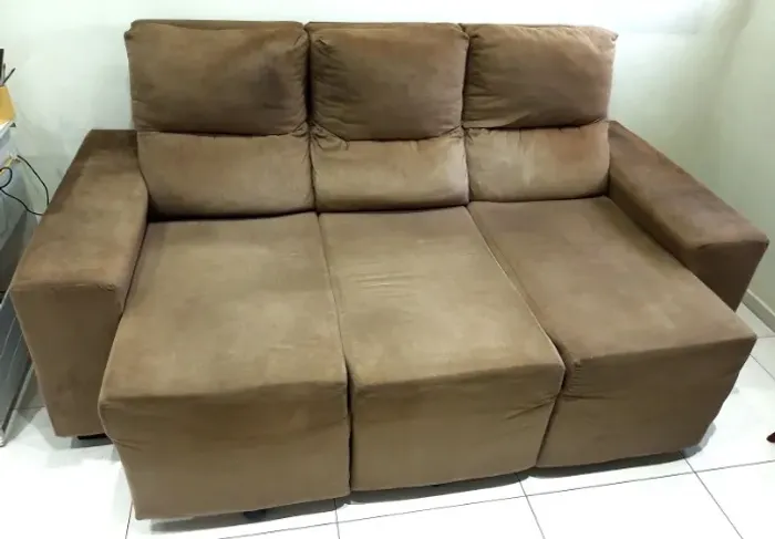 Sofá retrátil 3 lugares