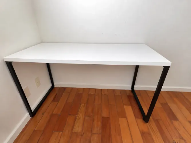 Mesa de Escritório Industrial