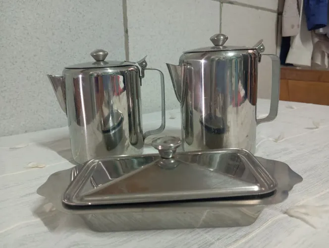Bule, leiteira e mantegueira inox - usado