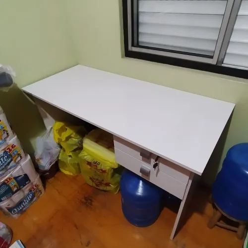 Mesa para escritório