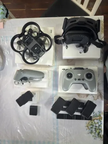 DJI avata 1 com 2 bateria e Motion 2