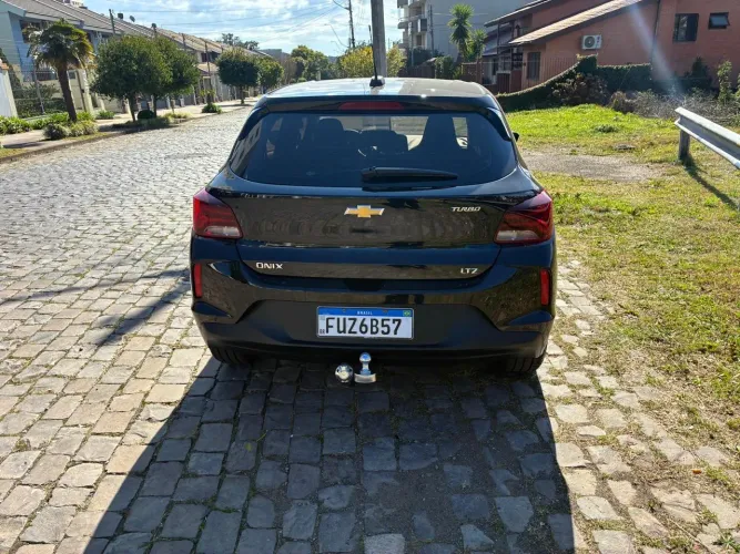 Chevrolet Onix Hatch LTZ 1.0 12V TB Flex Mec. 4P 2023