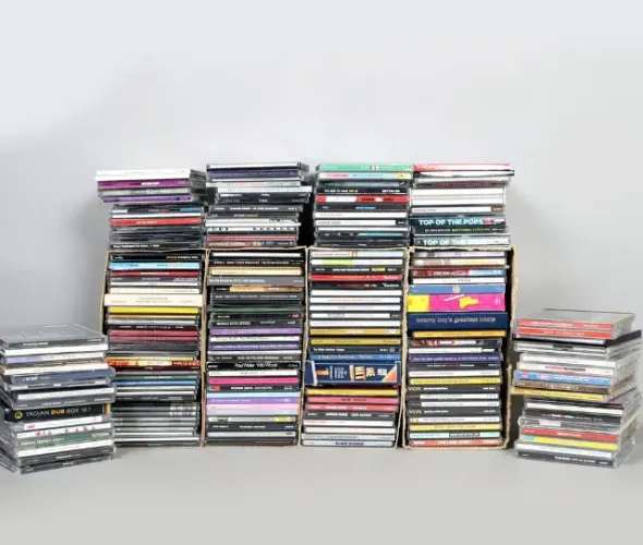 Lote de CDs, DVDs e Blu-ray Originais