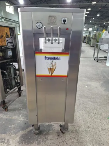 Máquina de sorvete Bertollo 