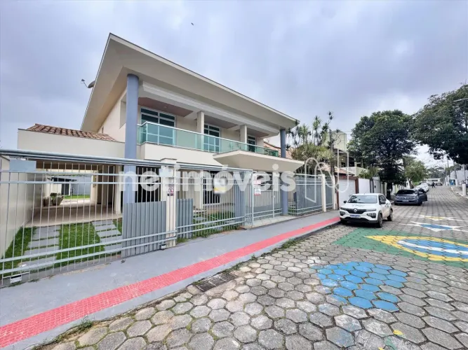 Locação Casa Mata da Praia Vitória