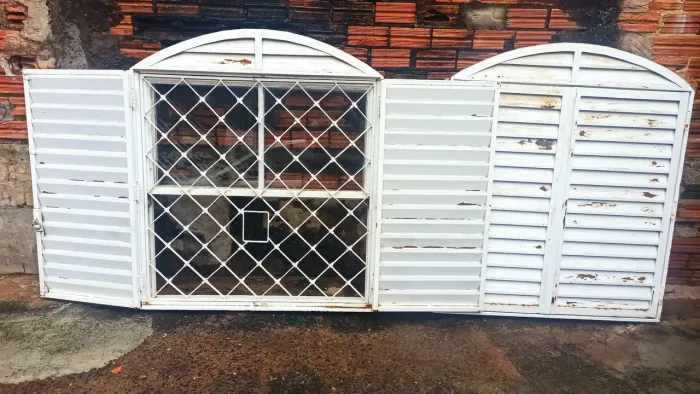 Duas janelas 1,20 por 1,20