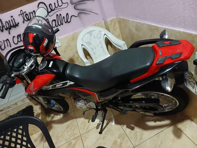 Moto de procedência