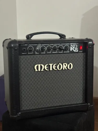 Meteoro Nitrous Drive NDR15 - Amplificador