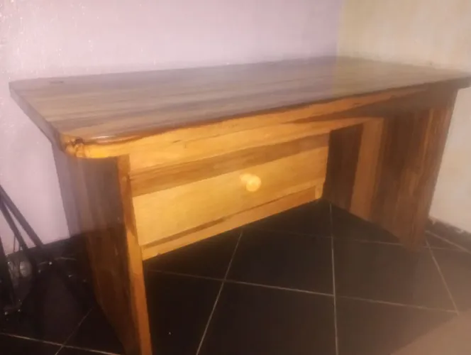MESA ESCRIVANINHA