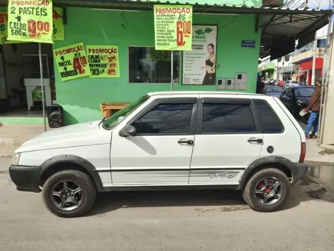 Fiat Uno Mille WAY Economy 1.0 F.flex 4P 2011