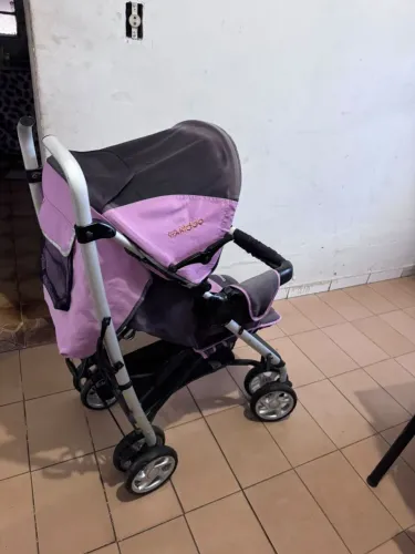 Carrinho kiddo super conservado 