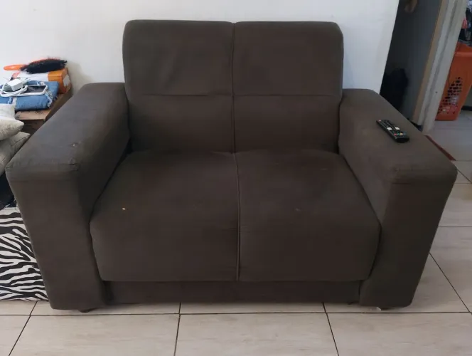 Sofá 2 lugares 