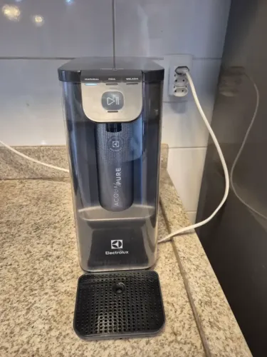 Purificador de Água Gelada Fria e Natural Electrolux - PE12G