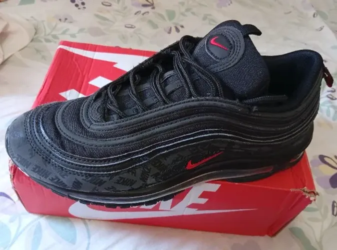 Tênis Nike Air Max 97 refletivo