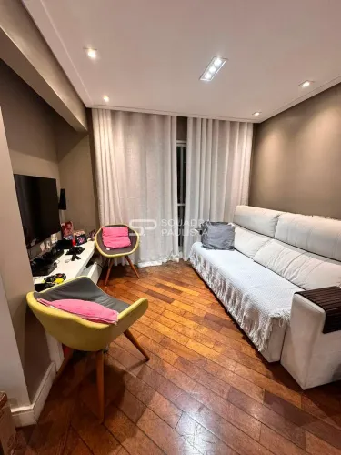 Apartamento com 70 m², 3 dormitórios e 1 vaga de garagem à venda na Vila Ipojuca.