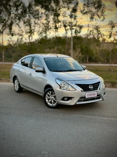 Nissan Versa SV 1.6 16V Flexstart 4P Aut. 2017