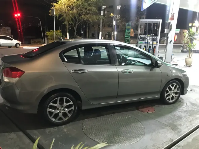Honda City Sedan EX 1.5 Flex 16V 4P Aut. 2010