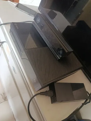 XBOX ONE FAT 500GB C/ KINECT ORIGINAL