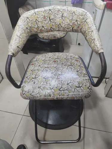 cadeira de Salão semi-novo