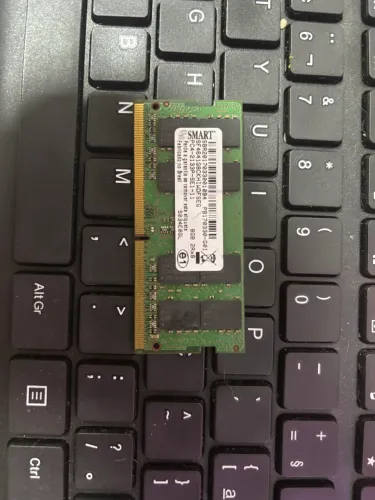  VENDO MEMÓRIA RAM 8Gbs de NOTEBOOK