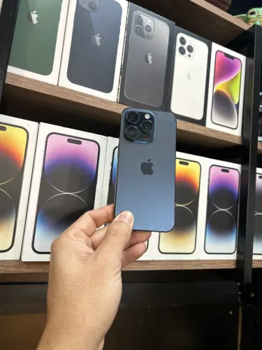 iPhone 15 pro 128 gb seminovo 
