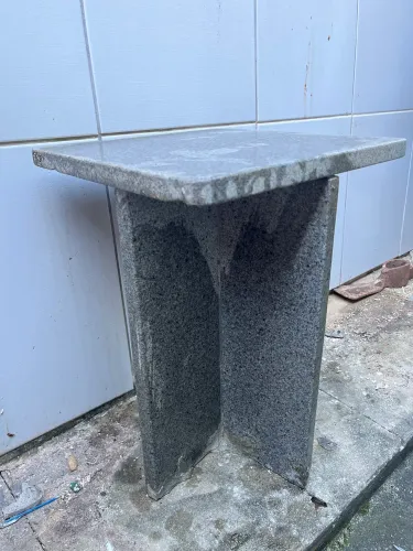 Banco de granito 4 unidades