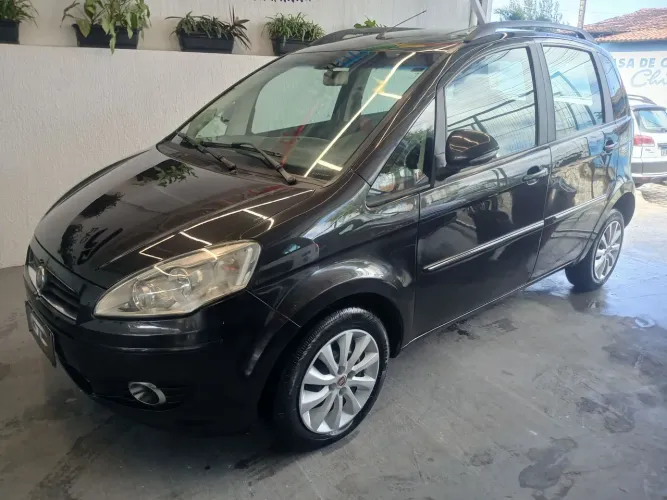 Fiat Idea Attractive 1.4 Fire Flex 8V 5P 2012