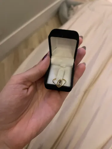 Anel ouro 18k, com detalhes ouro branco e brilhante 