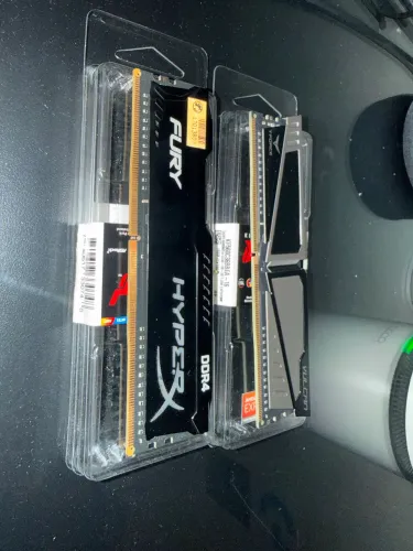 2 Pente DDR4 2400 (2x8gb)