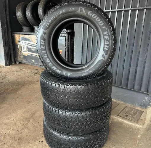 Pneus Good Year 265/65R17 