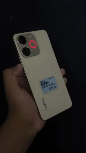Realme note 70