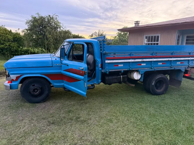 Oportunidade F4000 1977 mwm 226 diesel Original