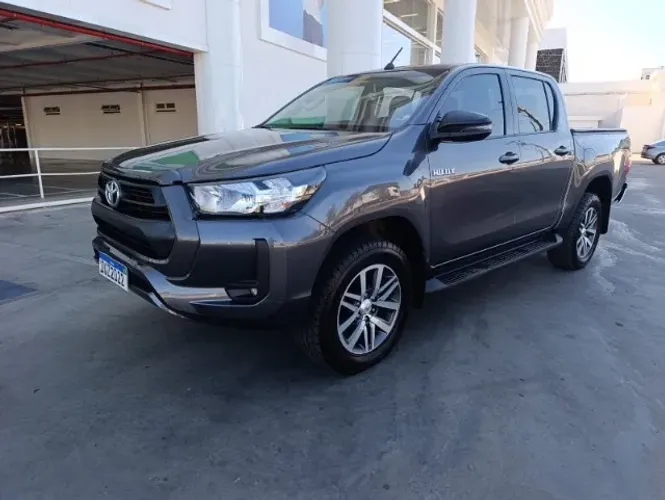 Toyota Hilux CD SR 4X4 2.8 TDI Diesel Aut. 2022