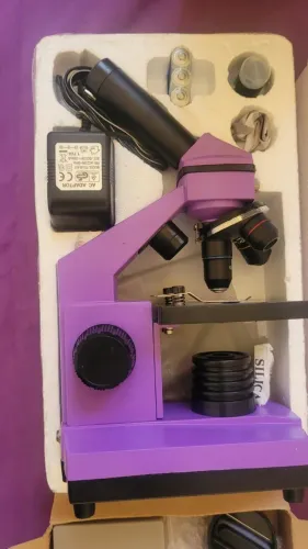 Microscópio biológico - Levenhuk Rainbow 2L PLUS