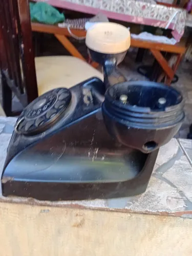 Vendo telefone antigo 100.00 reais