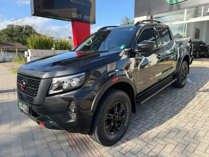 Nissan Frontier Pro4x CD 4X4 2.3 Bi-TB Die. AUT 2024