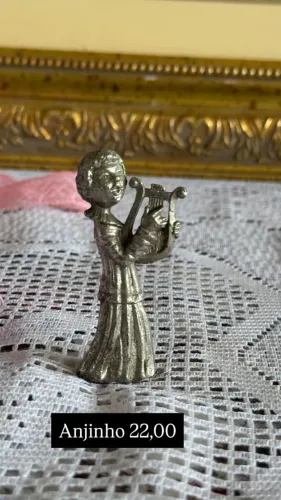 Escultura anjinho de estanho uns 8cm