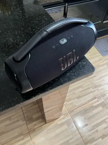 JBL Bombox 3