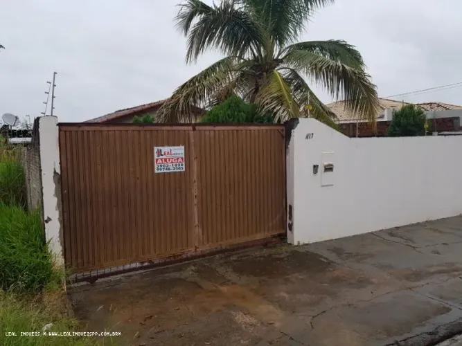 Casa para Locação em Presidente Prudente, IMPERIAL, 2 dormitórios, 1 banheiro, 2 vagas